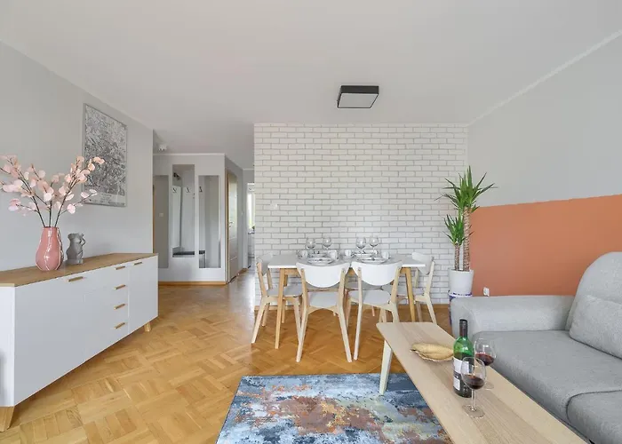 Family Center Spot Apartment